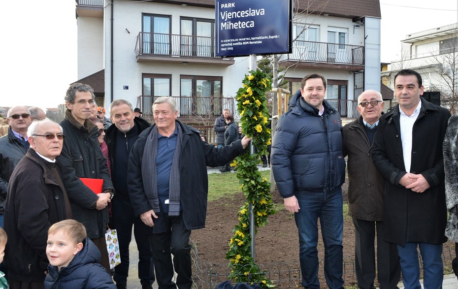 OTVOREN PARK U SPOMEN NA OCA VJENCESLAVA MIHETECA